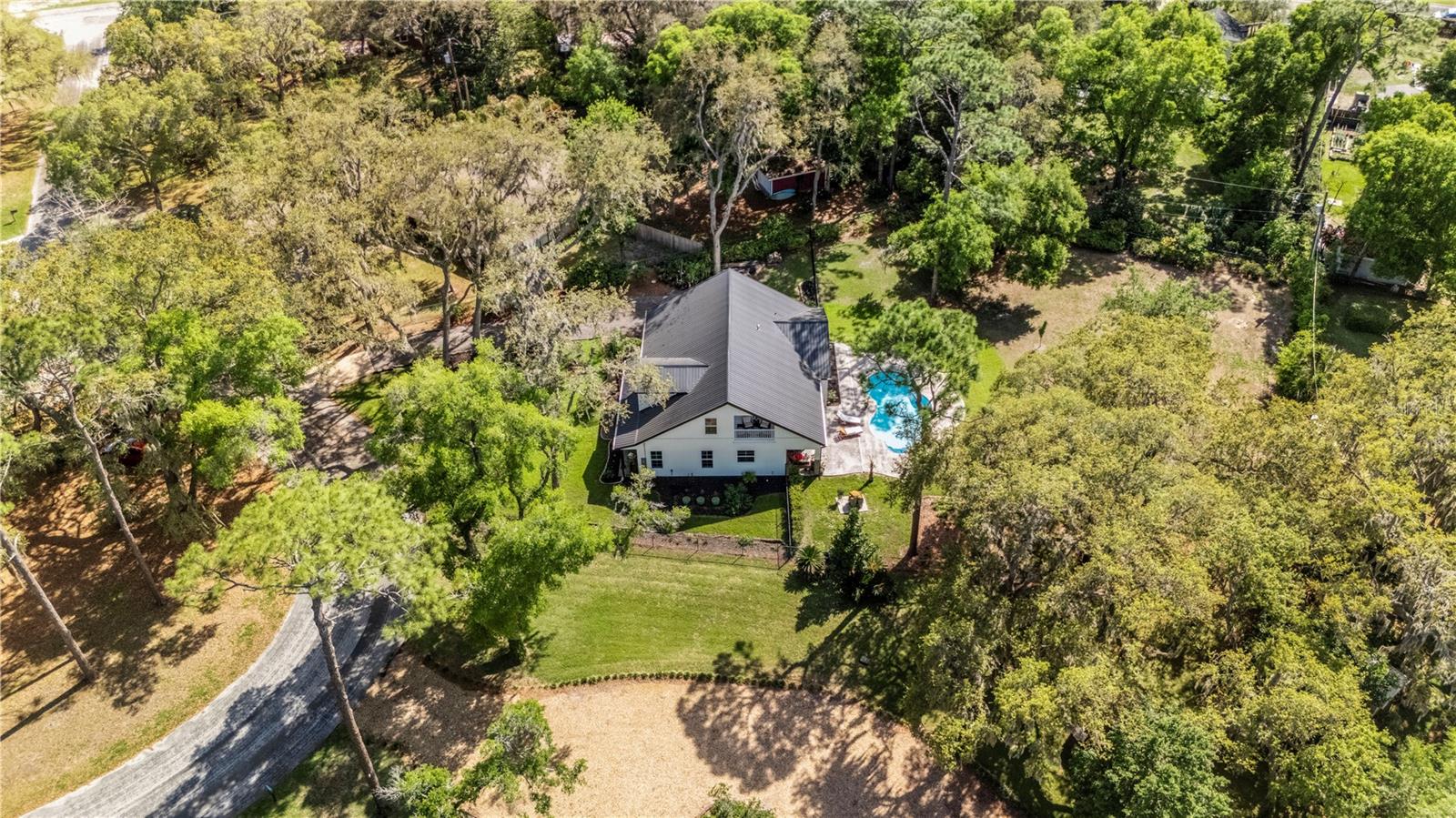 Image 58 of 66 For 805 Bay Tree Circle