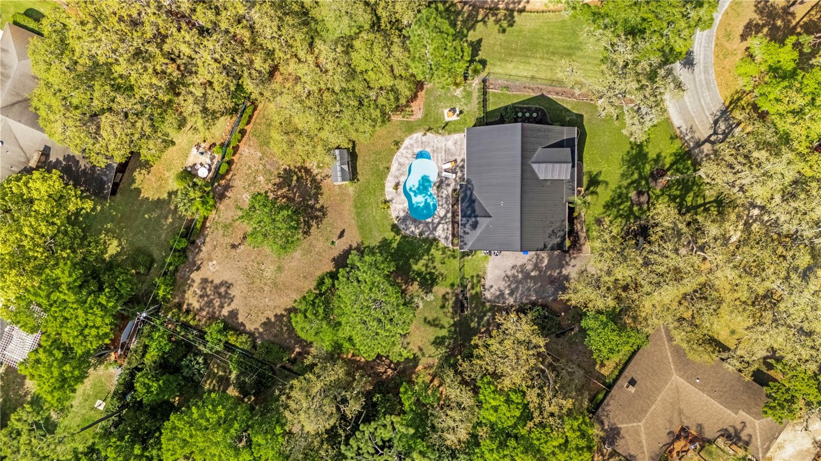 Image 63 of 66 For 805 Bay Tree Circle