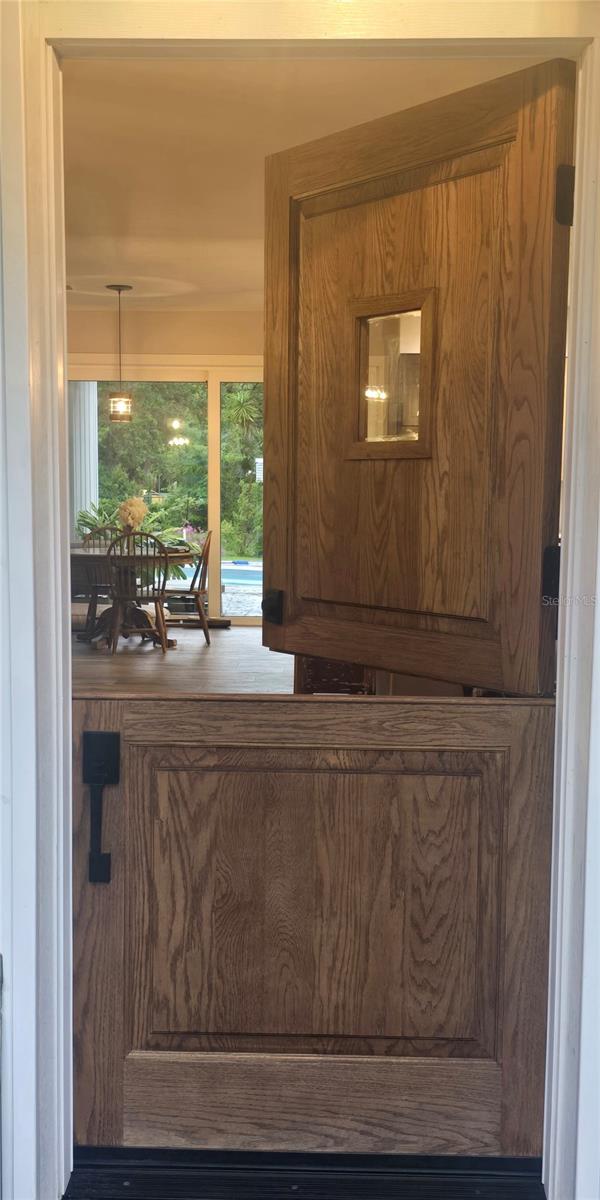 Image 7 of 66 For 805 Bay Tree Circle