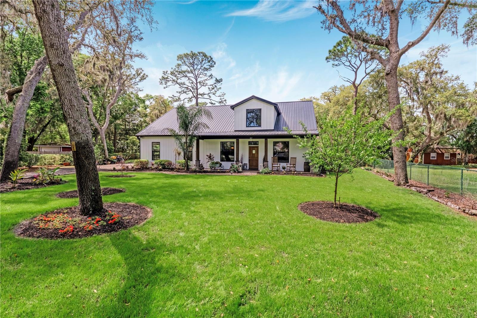 Image 9 of 66 For 805 Bay Tree Circle