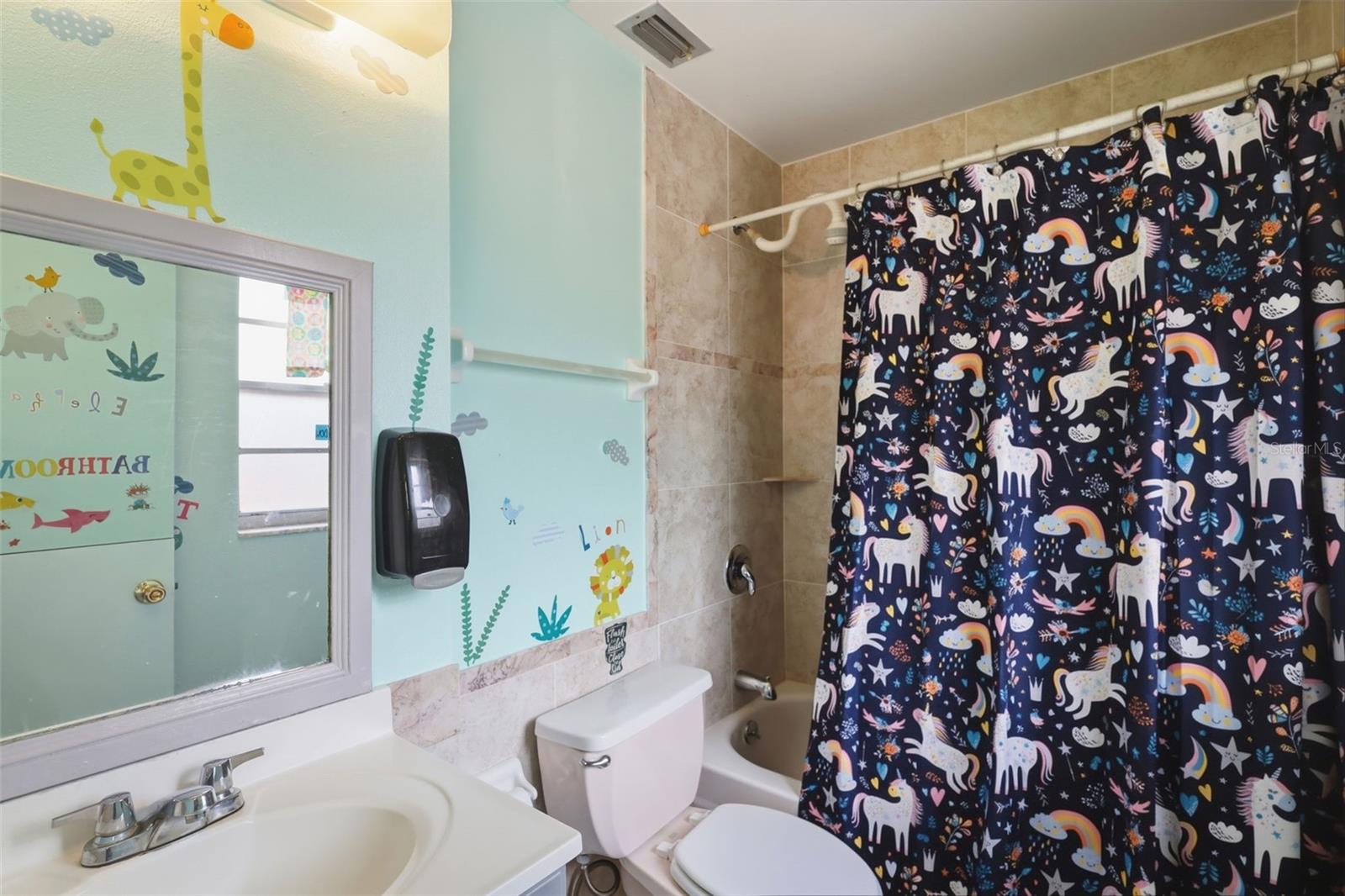 Image 10 of 36 For 601 Peach Street