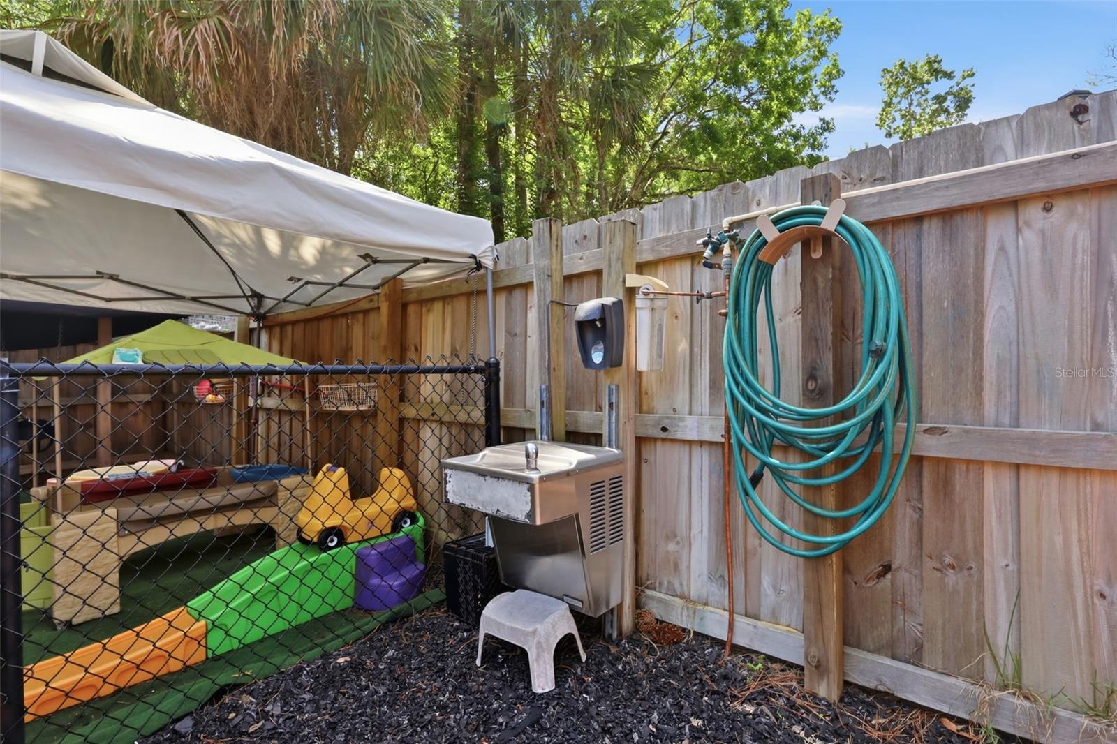 Image 34 of 36 For 601 Peach Street