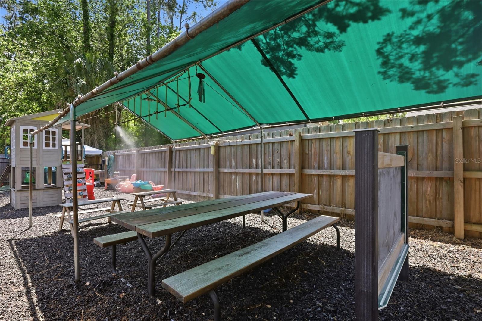 Image 35 of 36 For 601 Peach Street