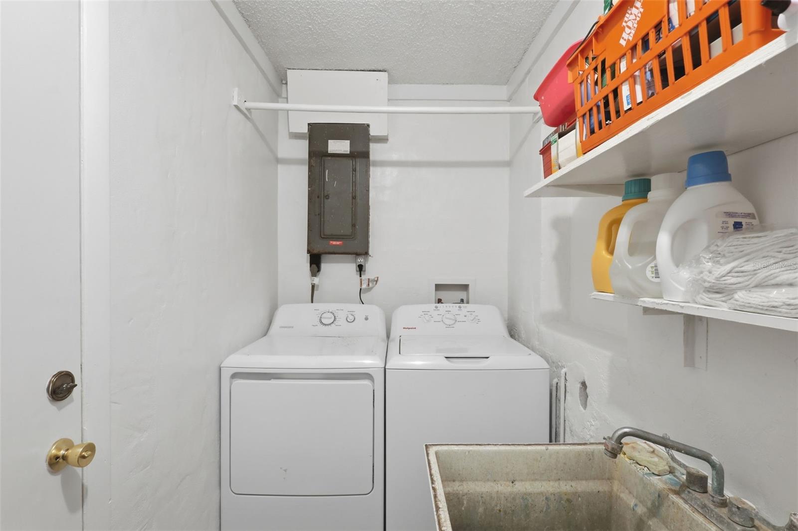 Image 9 of 36 For 601 Peach Street