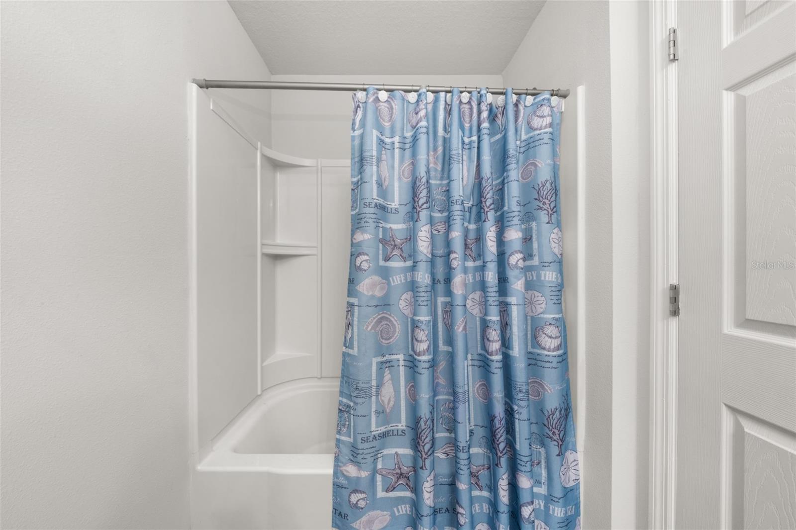 Image 21 of 37 For 1456 Stone Ridge Circle