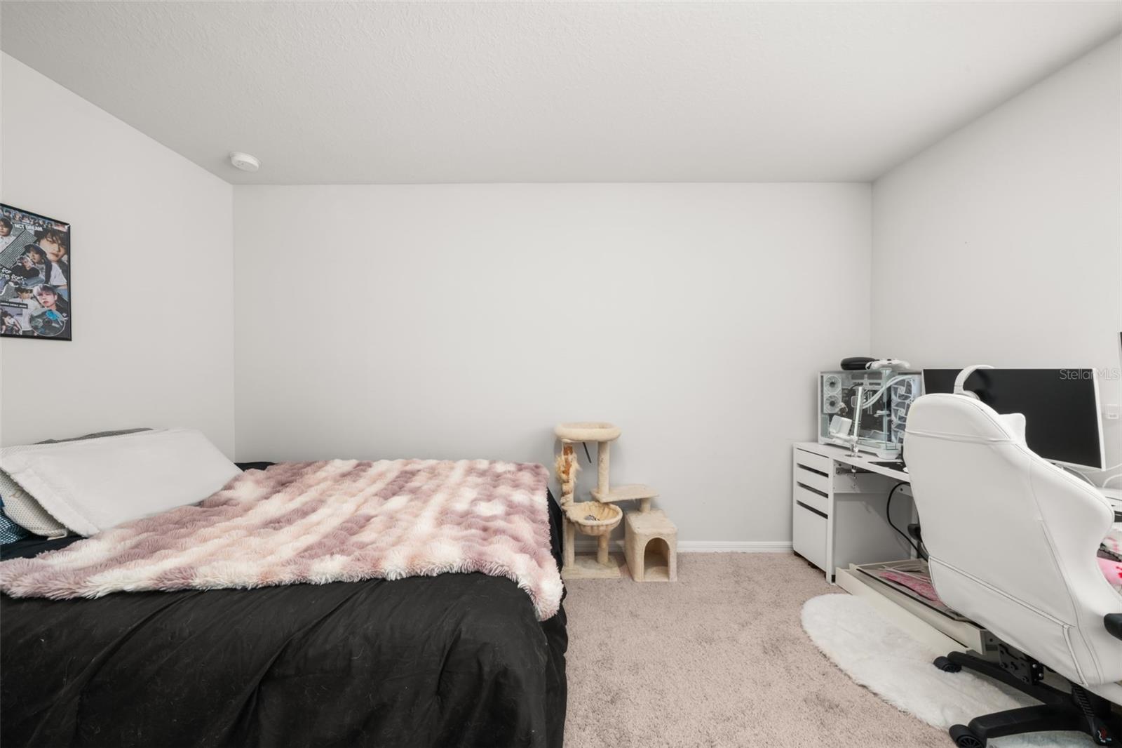 Image 24 of 37 For 1456 Stone Ridge Circle