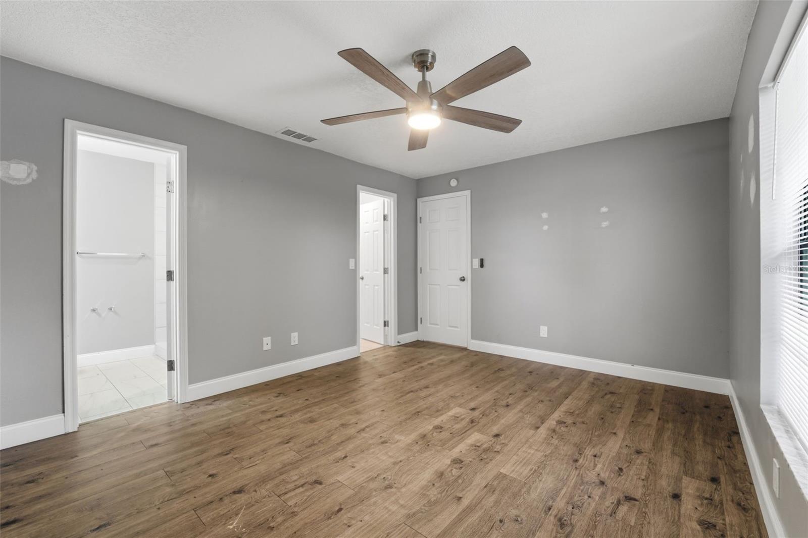 Image 26 of 39 For 3211 Yule Tree Drive