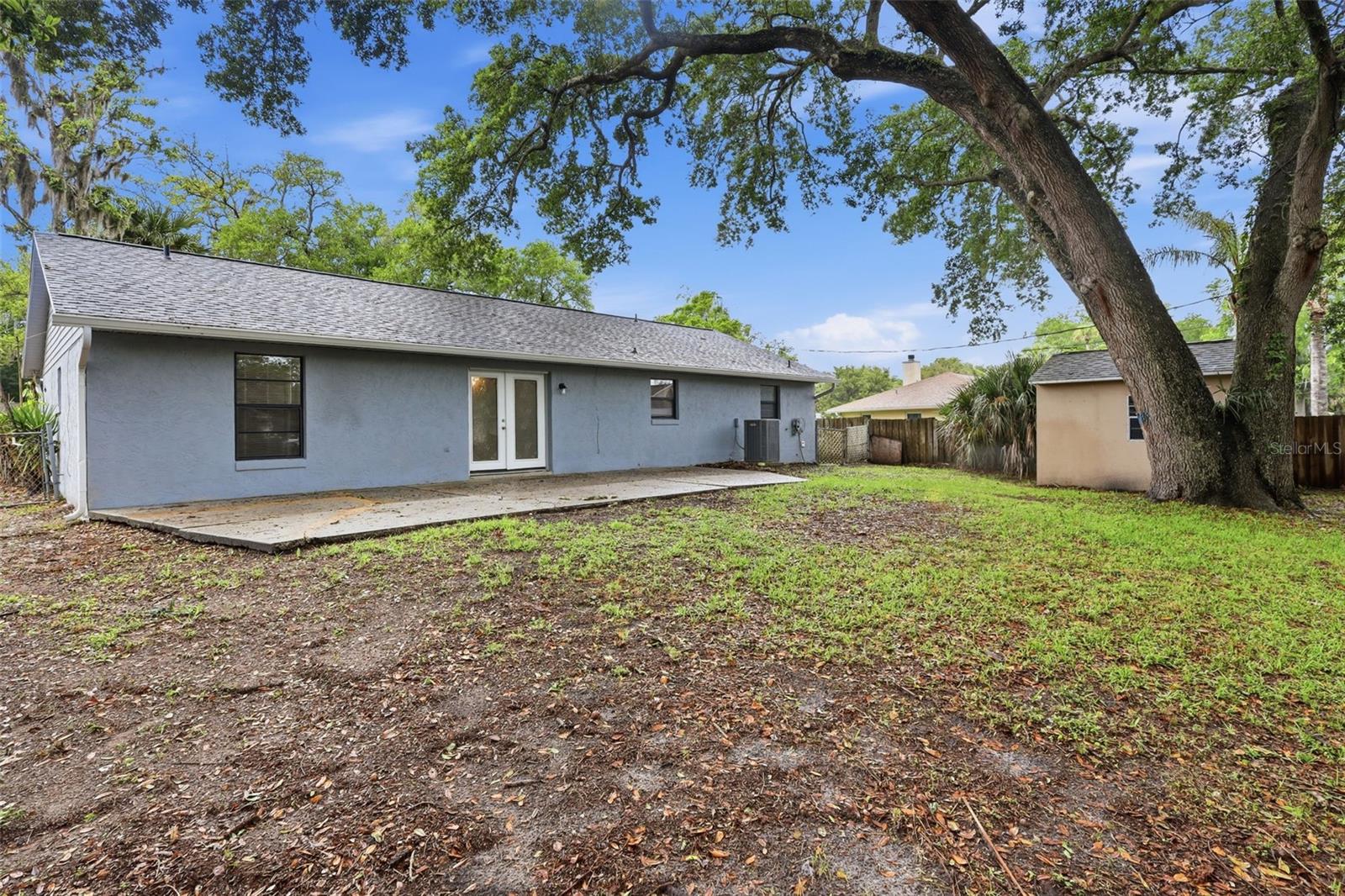 Image 37 of 39 For 3211 Yule Tree Drive