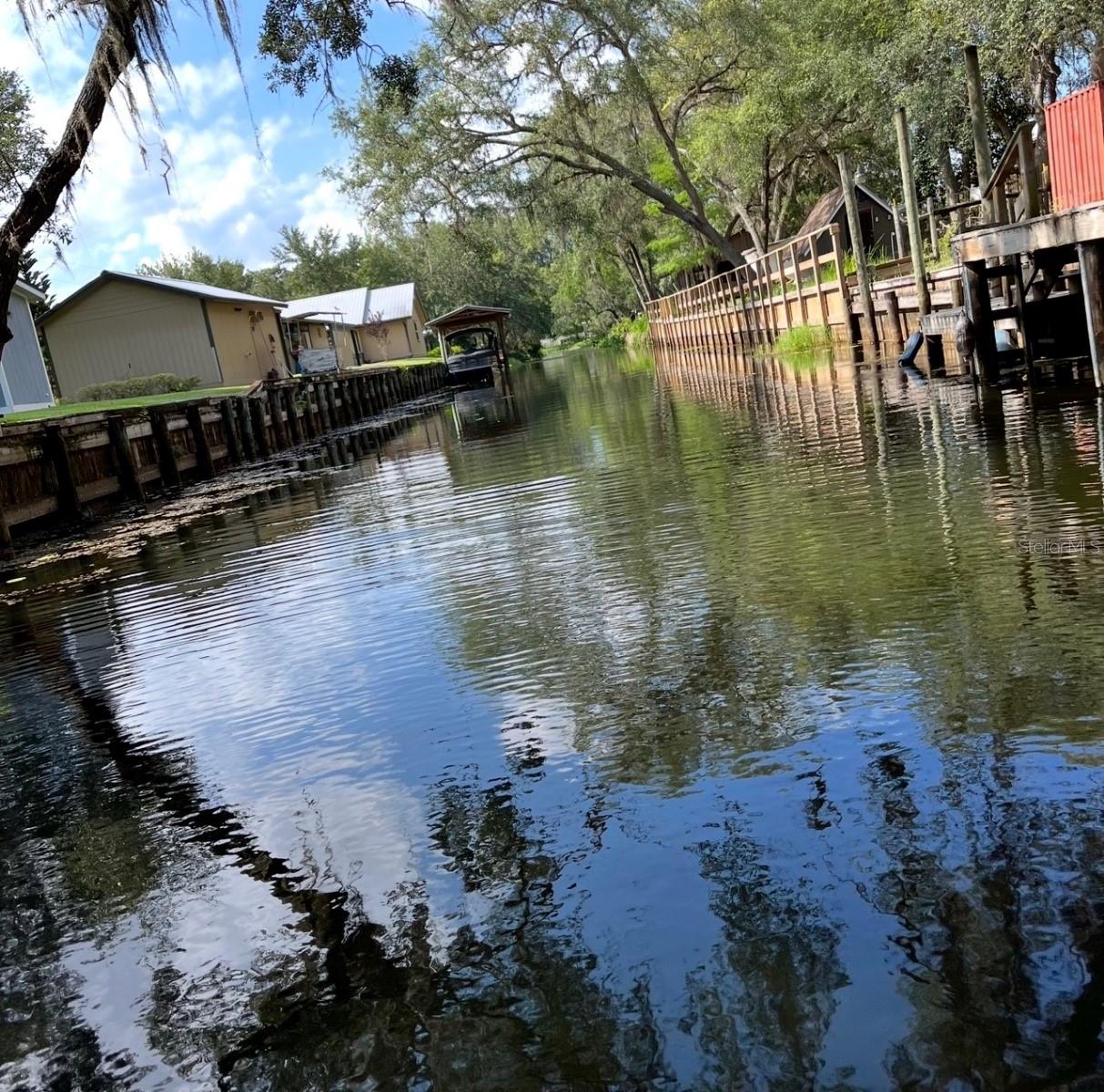 Image 13 of 21 For 18625 238th Terrace