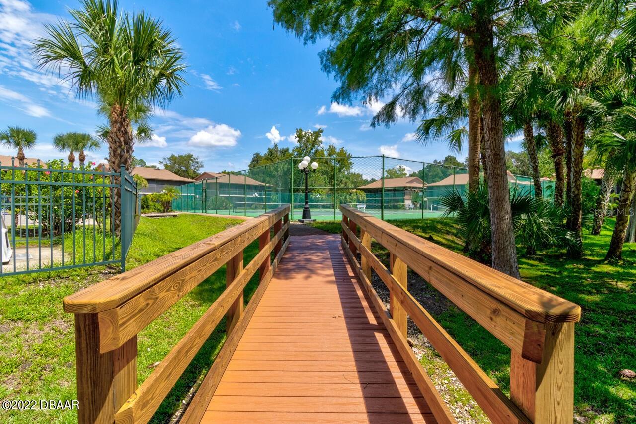 Image 41 of 43 For 150 Wax Myrtle Woods Court 2a