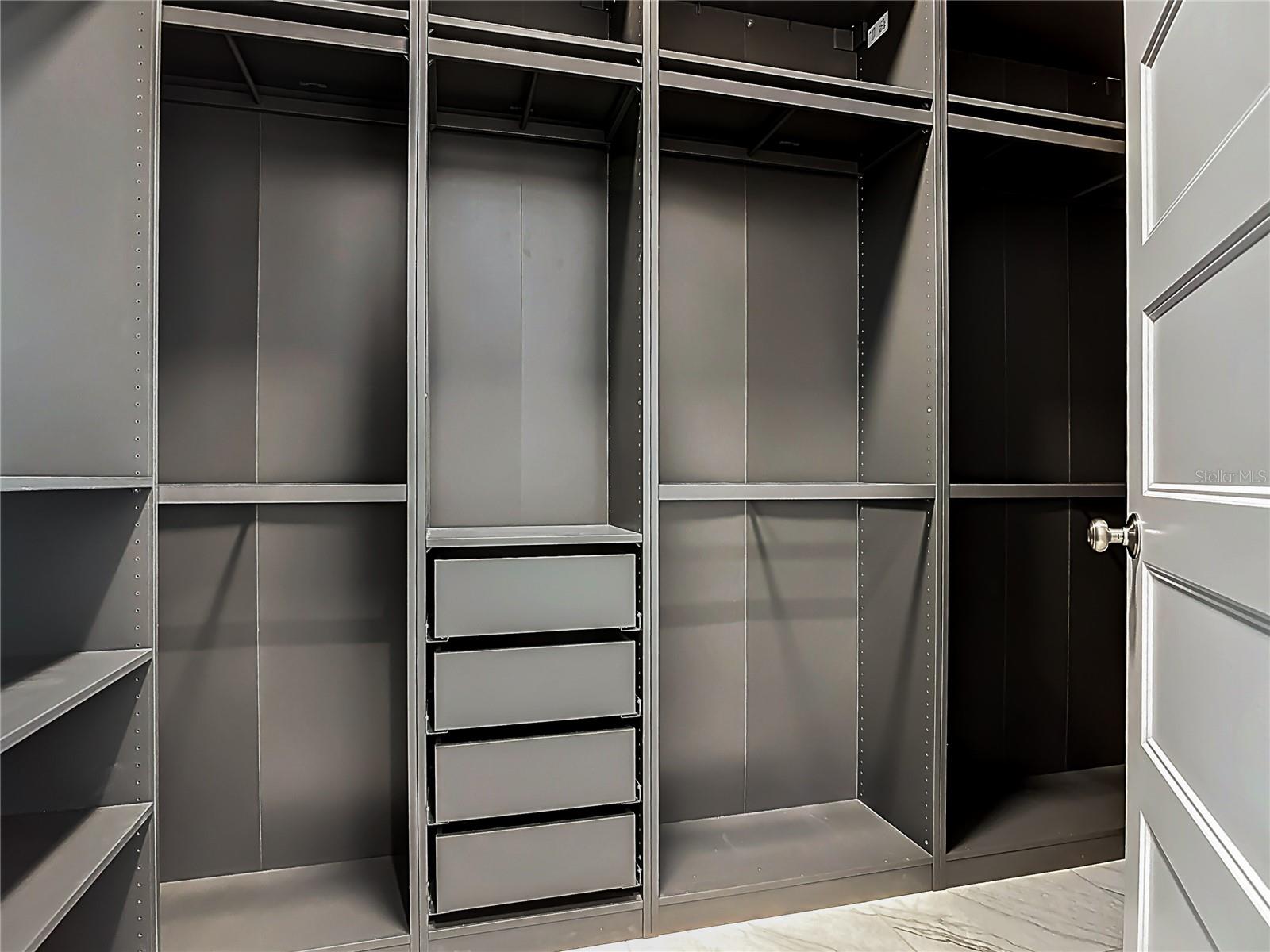 Image 29 of 78 For 1475 Warrior Trail