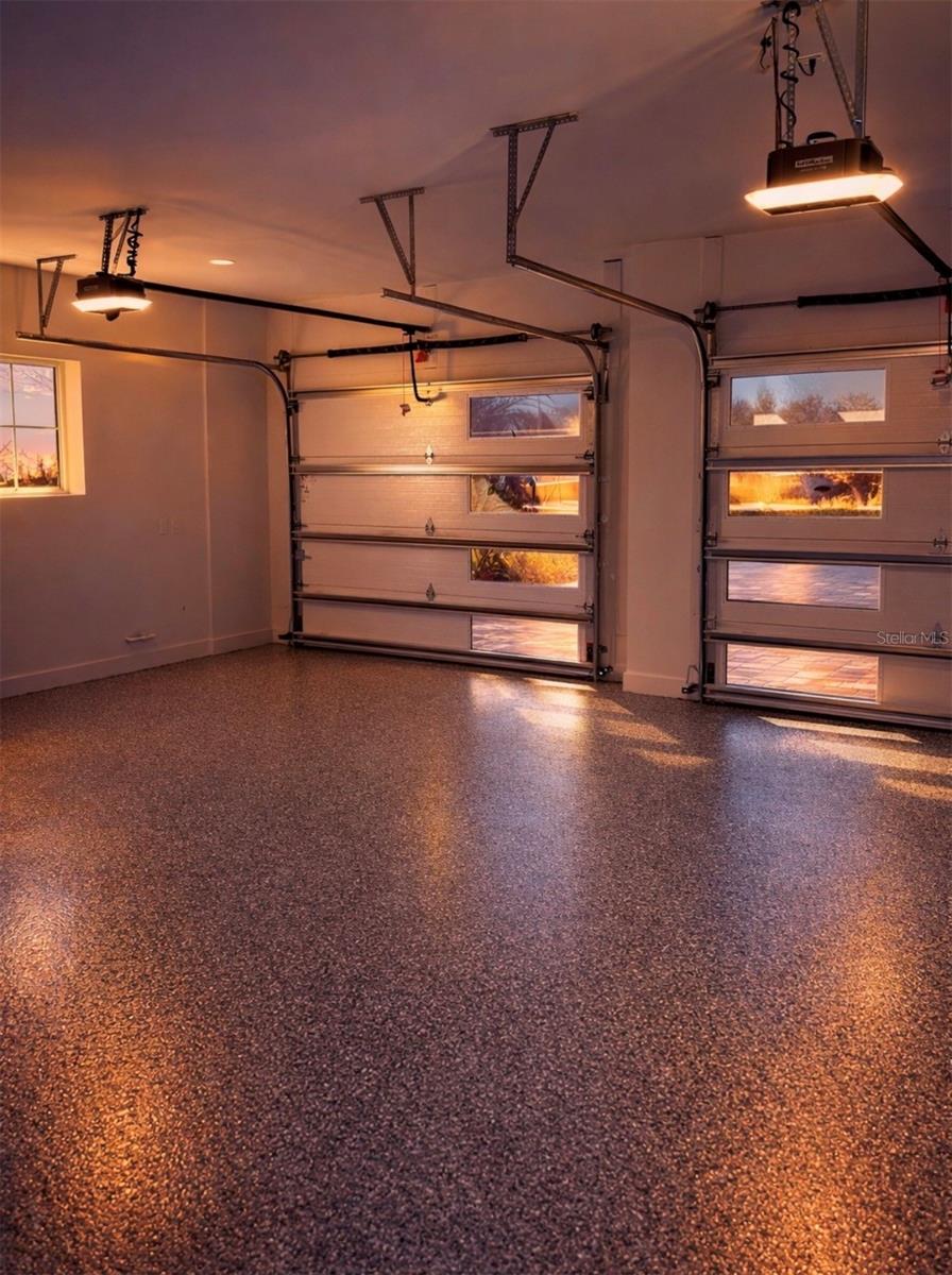 Image 5 of 5 For 825 Pheasant Run Court W