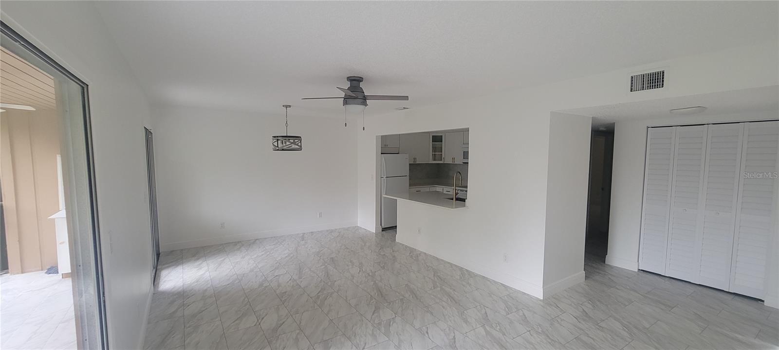 Image 10 of 21 For 100 Sweetgum Woods Court 8d