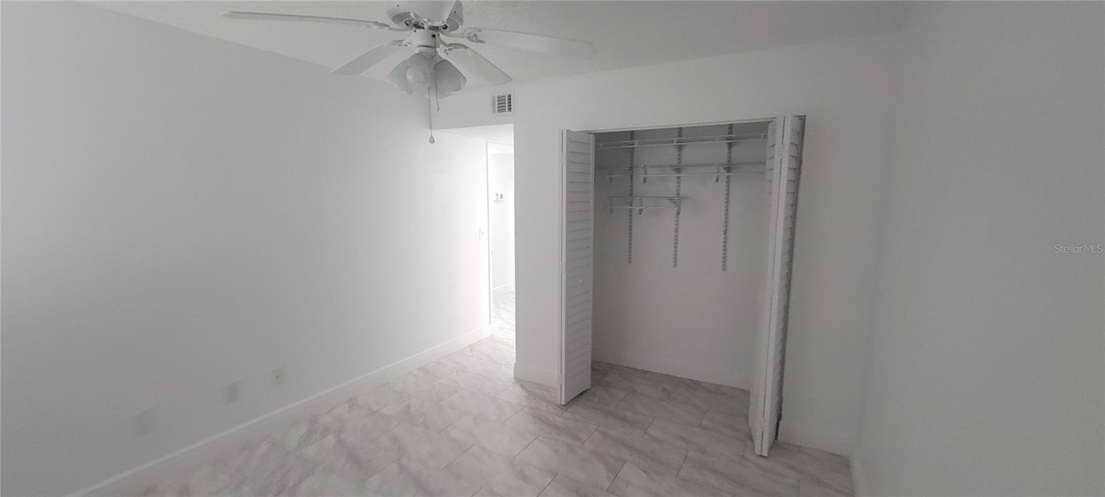 Image 17 of 21 For 100 Sweetgum Woods Court 8d