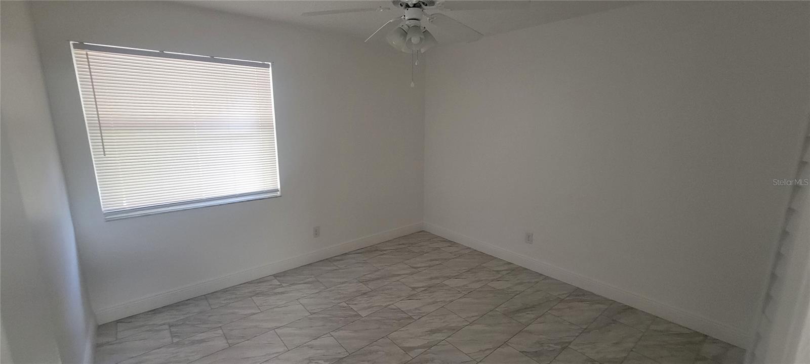 Image 19 of 21 For 100 Sweetgum Woods Court 8d