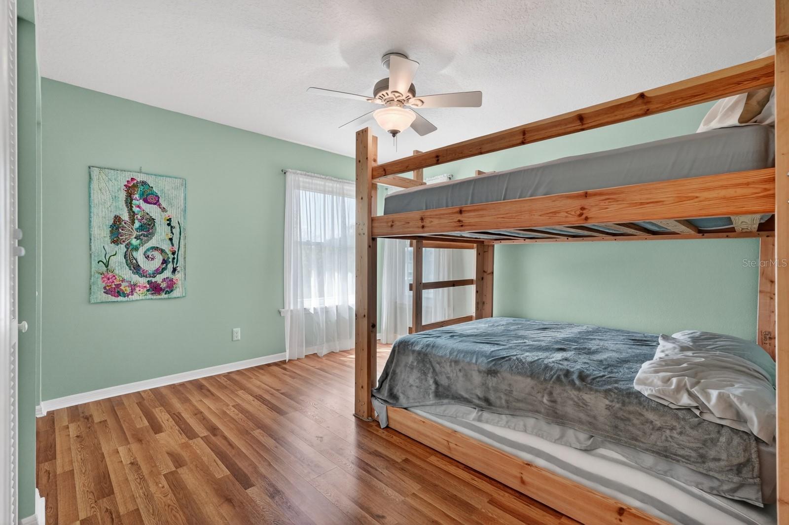 Image 30 of 59 For 49 Loggerhead Court