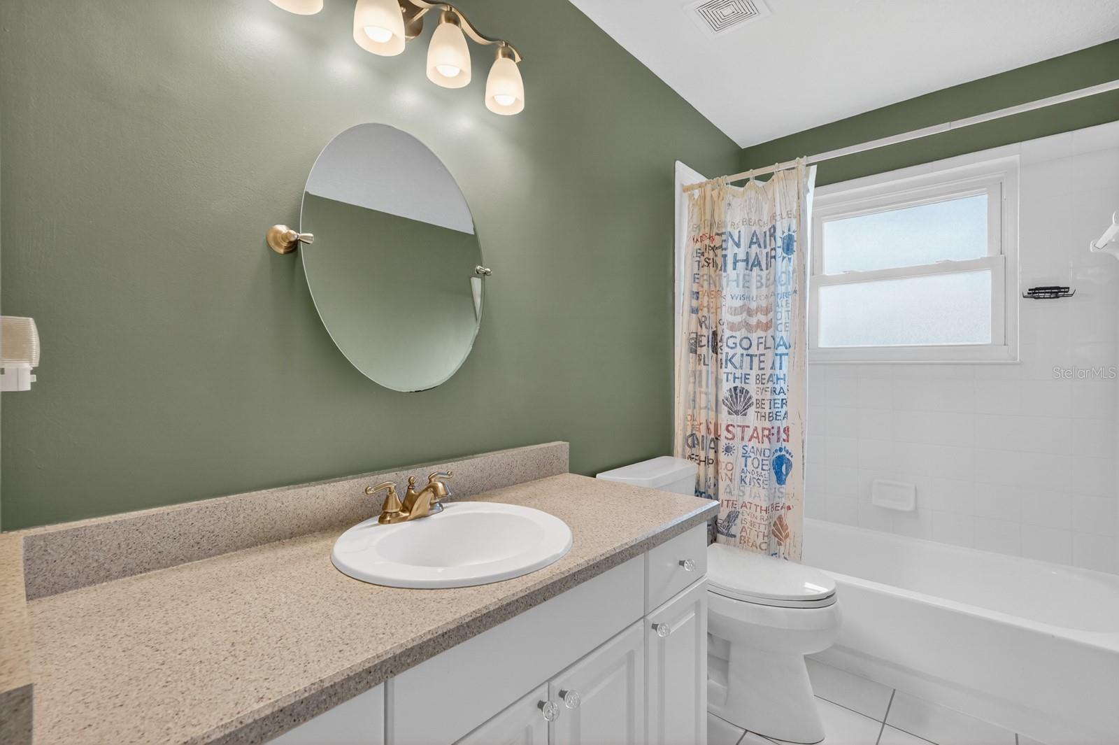 Image 32 of 59 For 49 Loggerhead Court