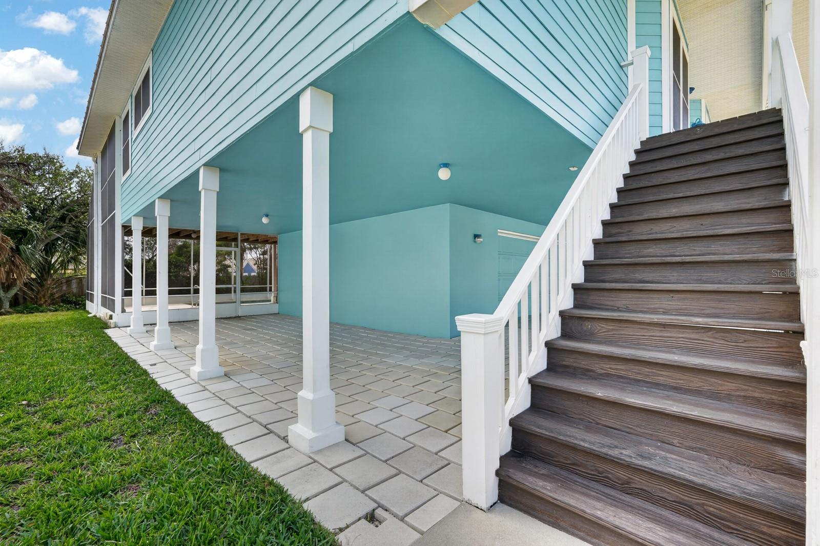 Image 35 of 59 For 49 Loggerhead Court