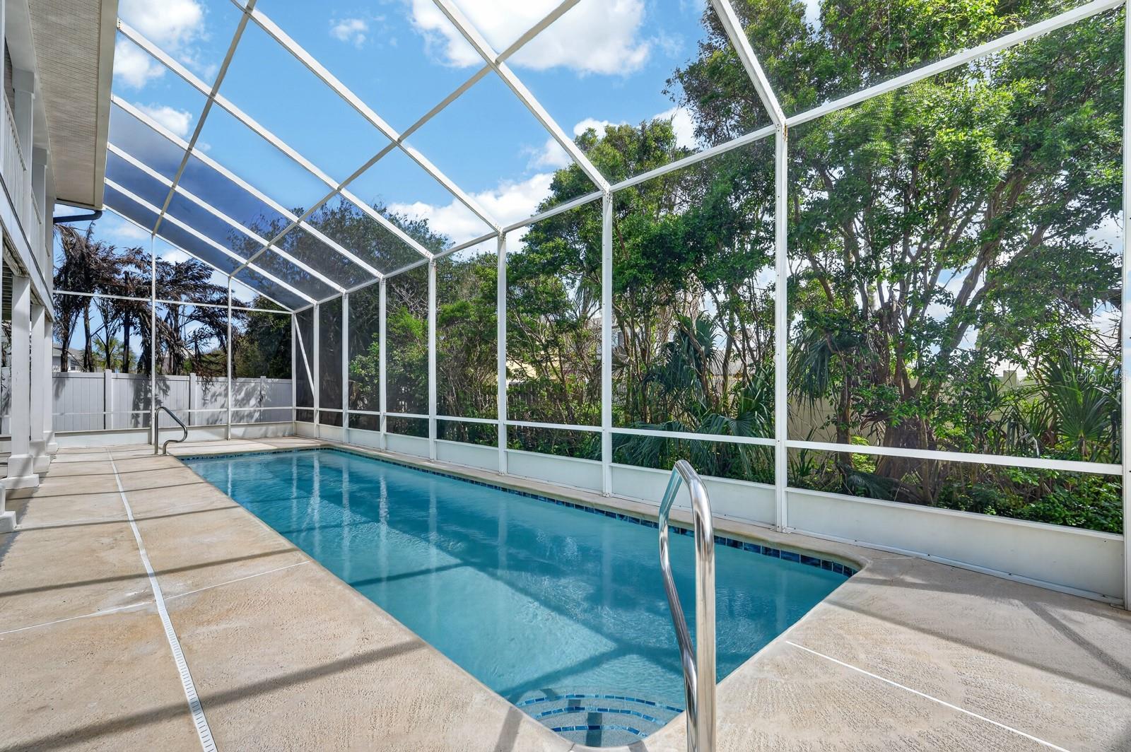 Image 40 of 59 For 49 Loggerhead Court