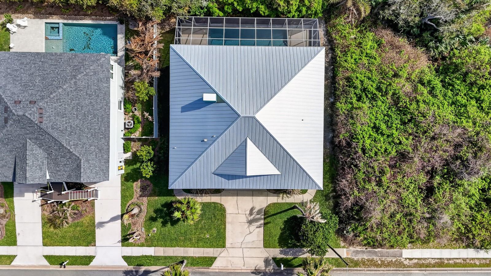 Image 48 of 59 For 49 Loggerhead Court