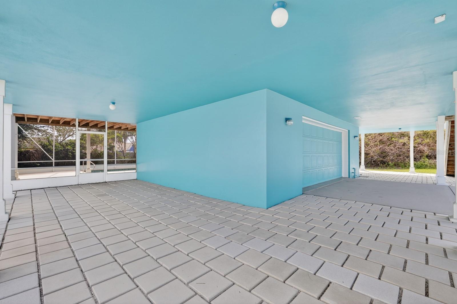 Image 5 of 59 For 49 Loggerhead Court