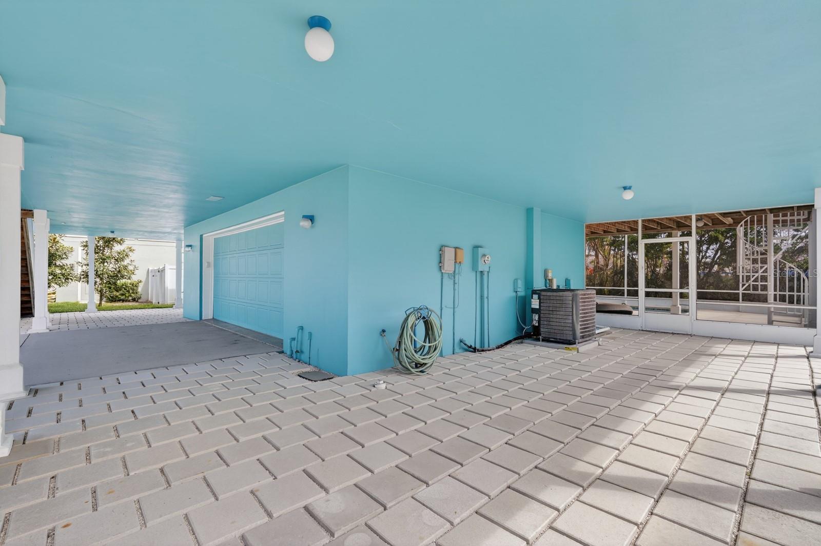 Image 6 of 59 For 49 Loggerhead Court