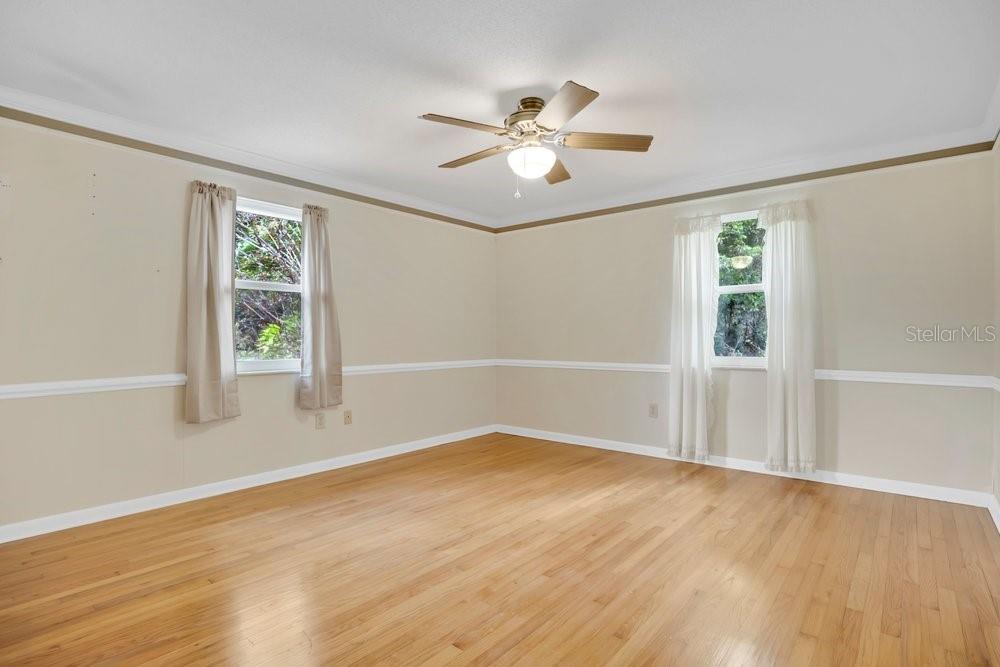 Image 16 of 57 For 5137 Mount Plymouth Road