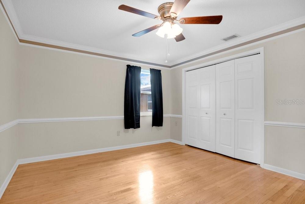 Image 18 of 57 For 5137 Mount Plymouth Road