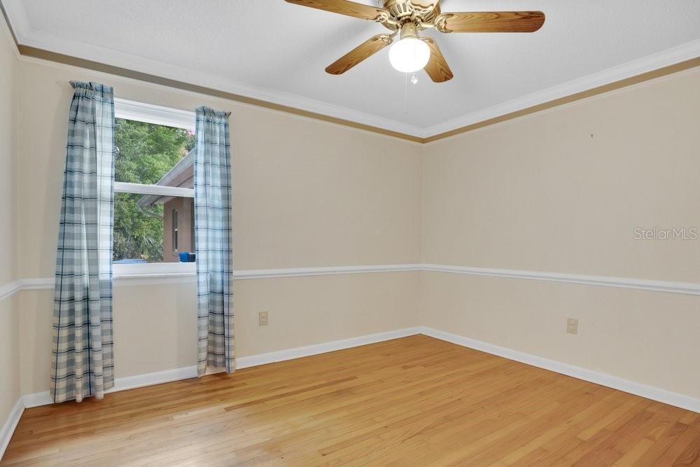 Image 19 of 57 For 5137 Mount Plymouth Road