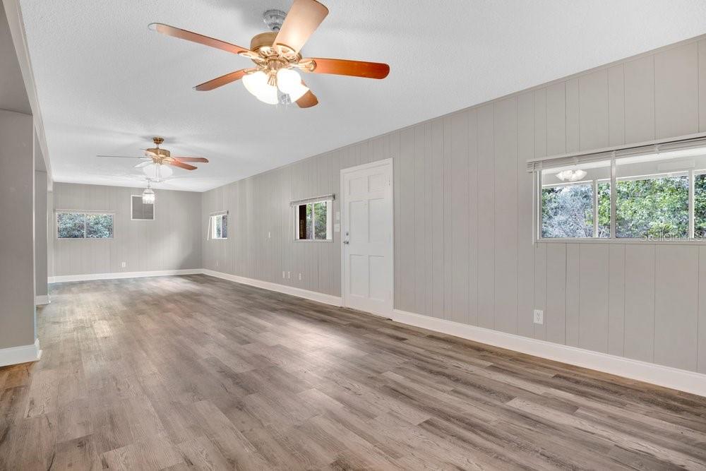 Image 40 of 57 For 5137 Mount Plymouth Road