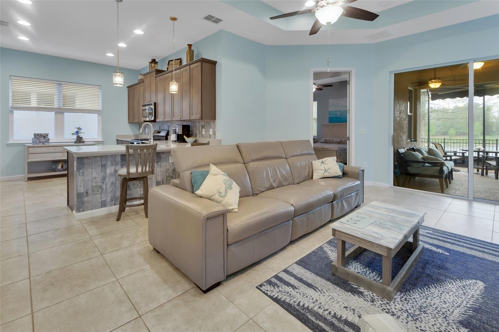 Image 6 of 49 For 412 Tisbury Court