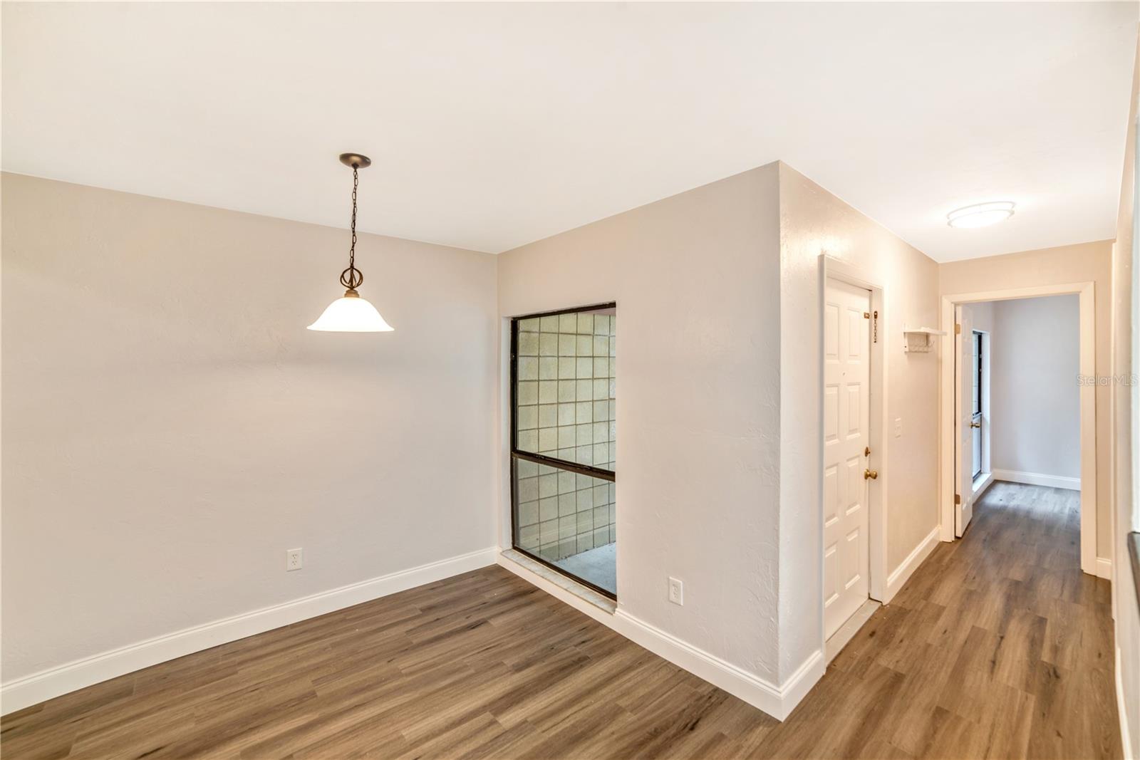 Image 24 of 31 For 4307 70th Terrace