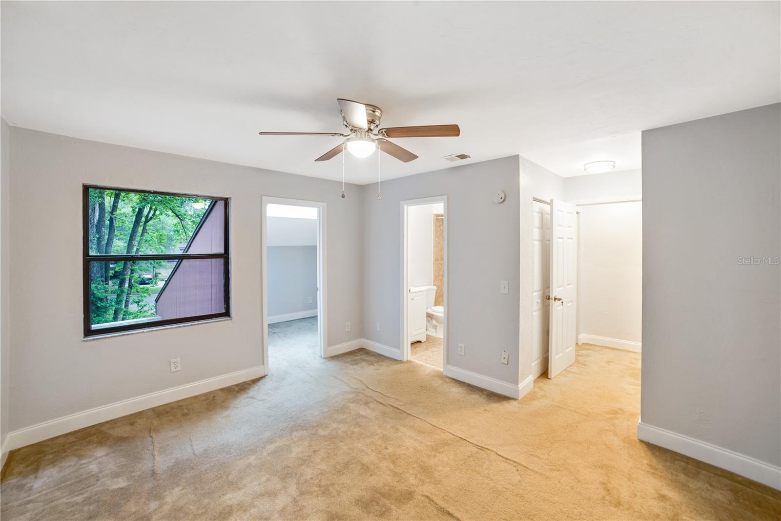 Image 9 of 31 For 4307 70th Terrace