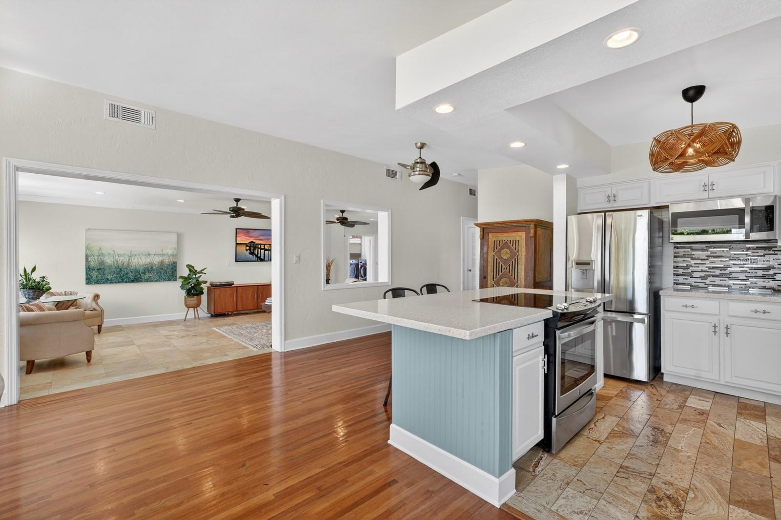 Image 12 of 48 For 215 Ocean Terrace