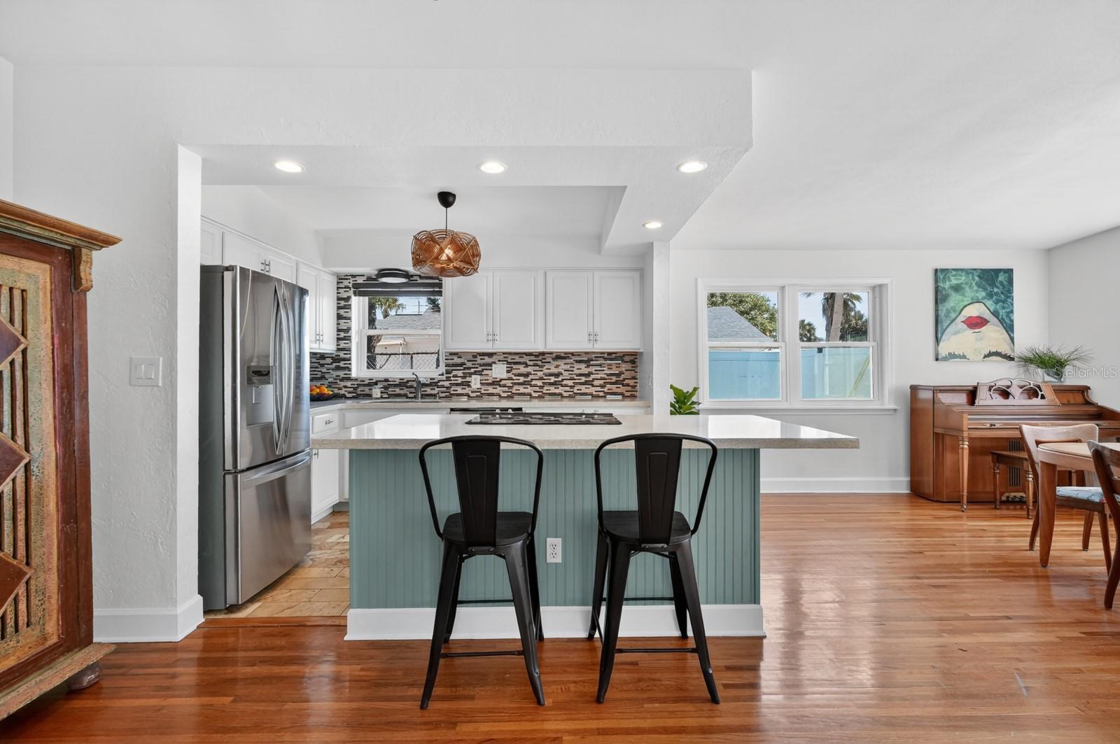 Image 16 of 48 For 215 Ocean Terrace