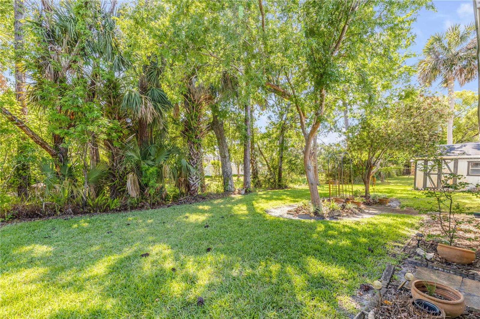 Image 42 of 52 For 1226 Justice Street