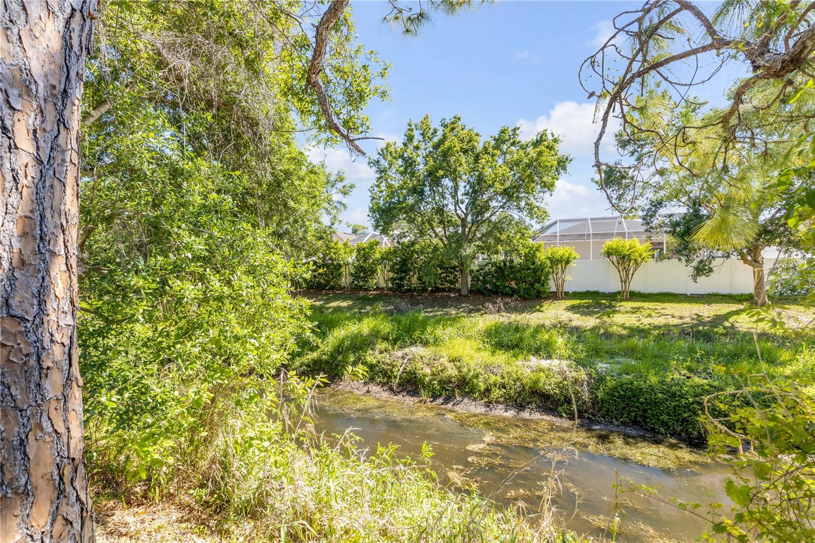 Image 43 of 52 For 1226 Justice Street