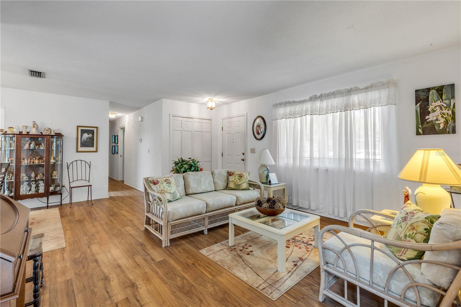 Image 7 of 52 For 1226 Justice Street