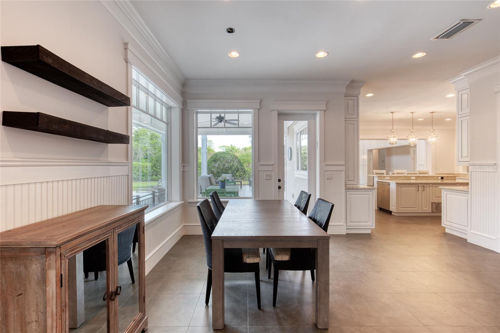 Listing photo id 27 for 230 Parrulli Drive