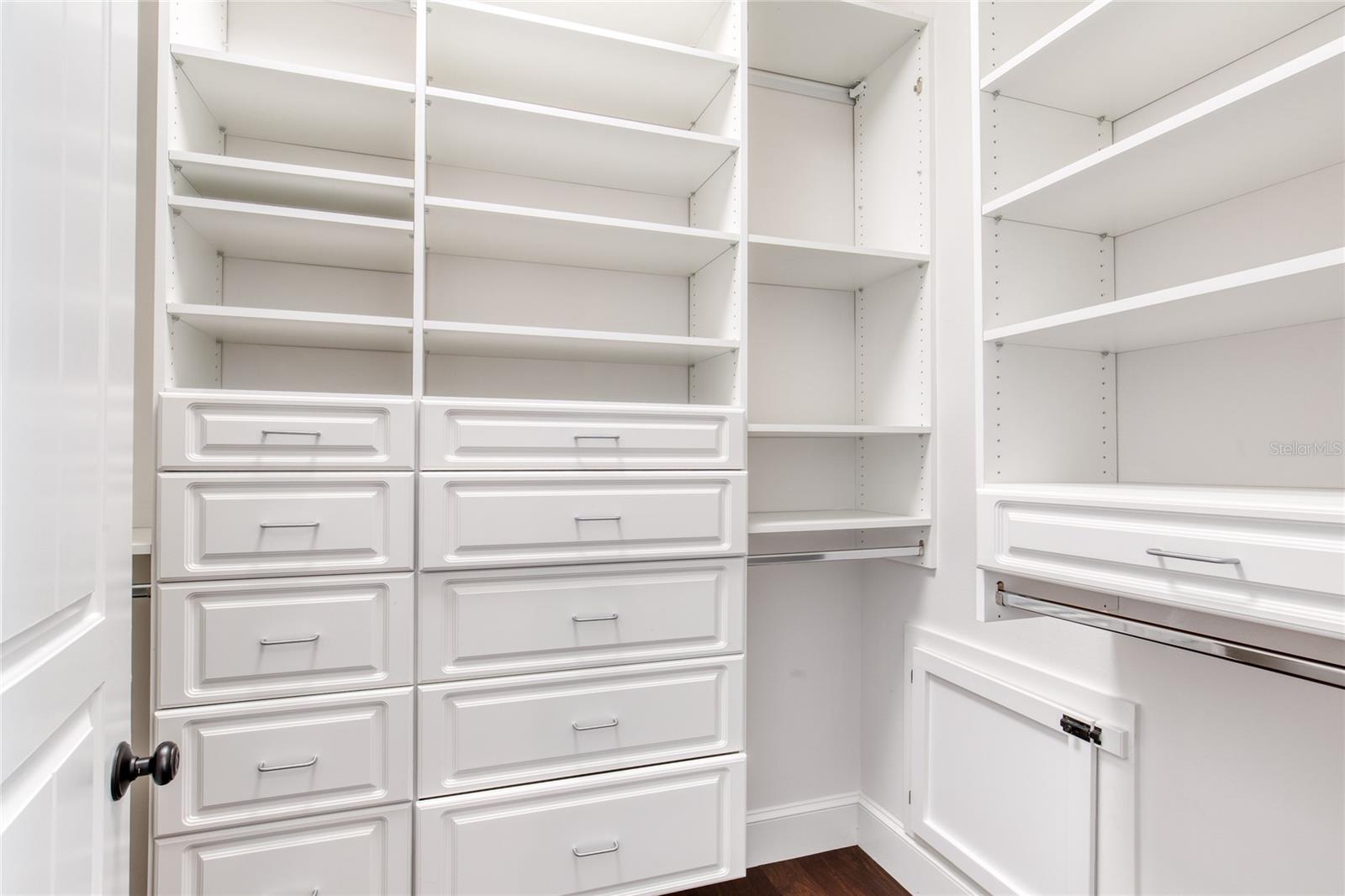 Listing photo id 57 for 230 Parrulli Drive