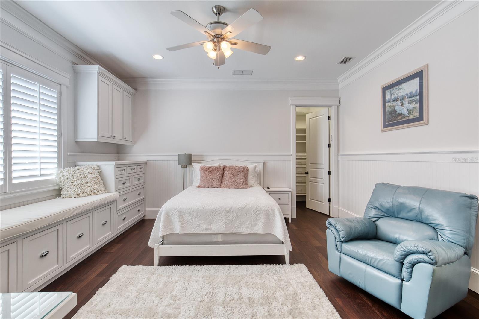 Listing photo id 62 for 230 Parrulli Drive