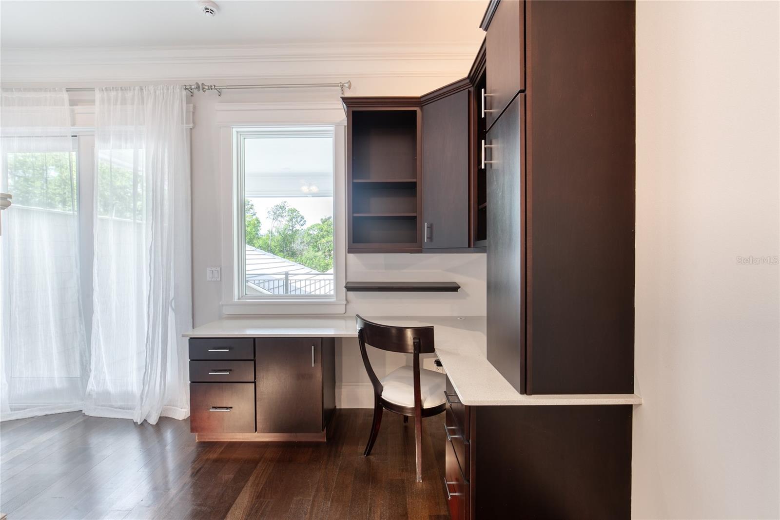 Listing photo id 72 for 230 Parrulli Drive