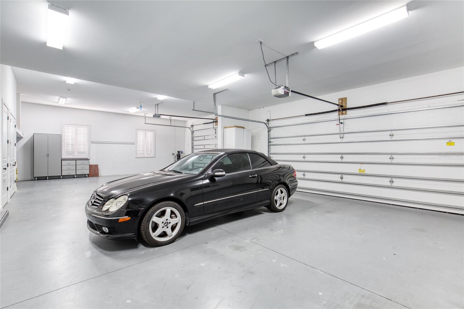 Listing photo id 82 for 230 Parrulli Drive