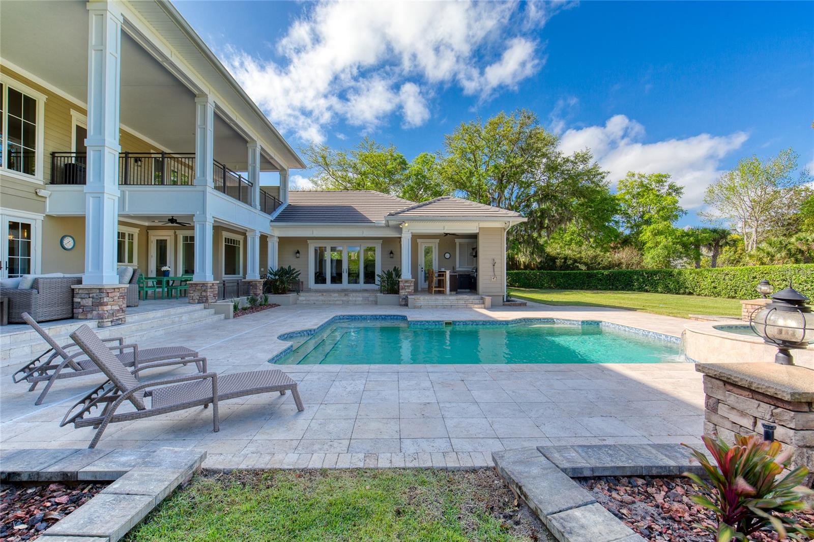 Listing photo id 94 for 230 Parrulli Drive