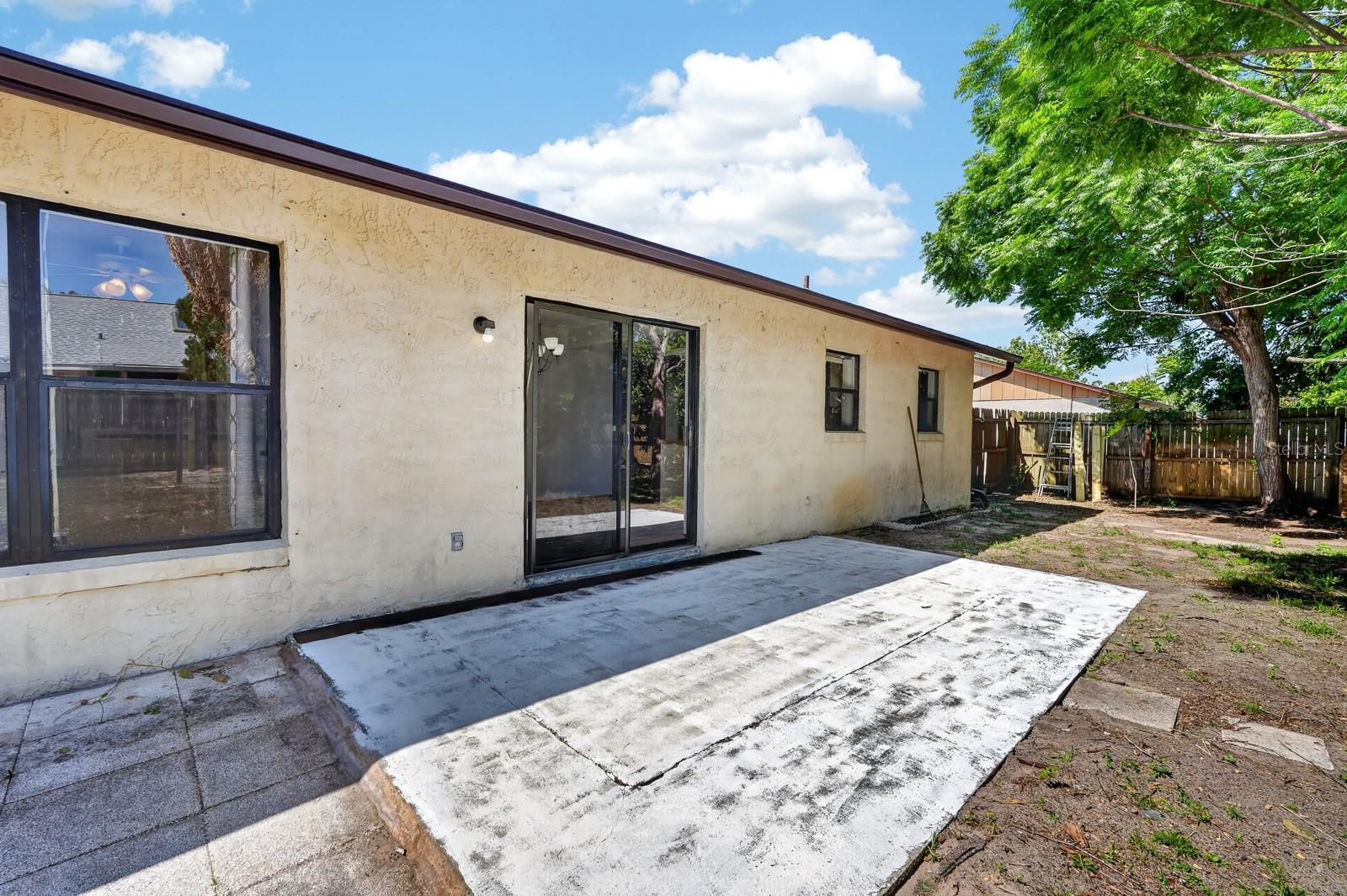 Image 27 of 48 For 1117 Viking Drive