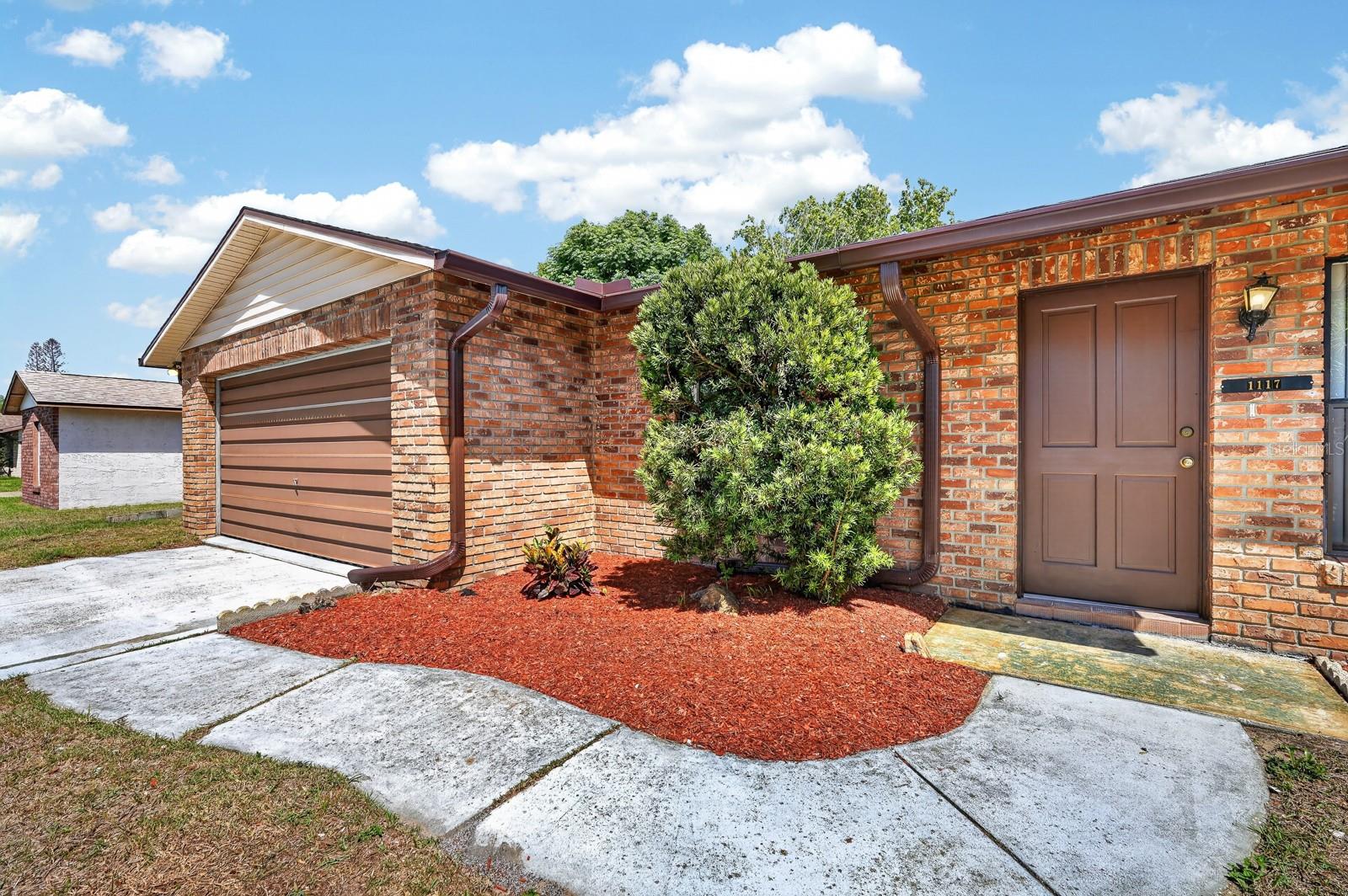 Image 7 of 48 For 1117 Viking Drive