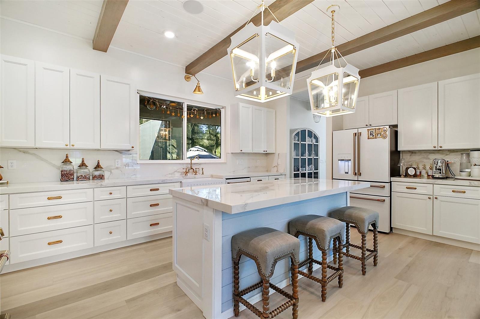 Image 16 of 41 For 1933 S Farm Road