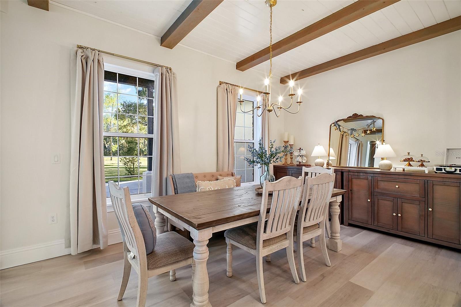 Image 17 of 41 For 1933 S Farm Road