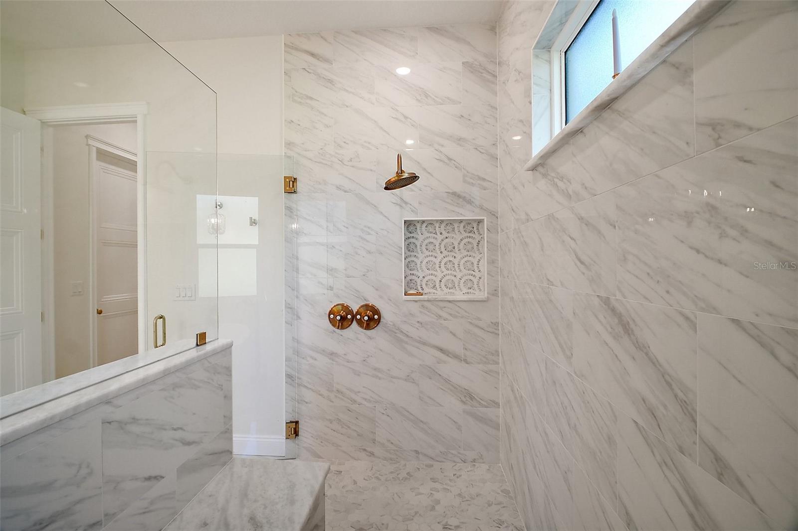 Image 30 of 41 For 1933 S Farm Road