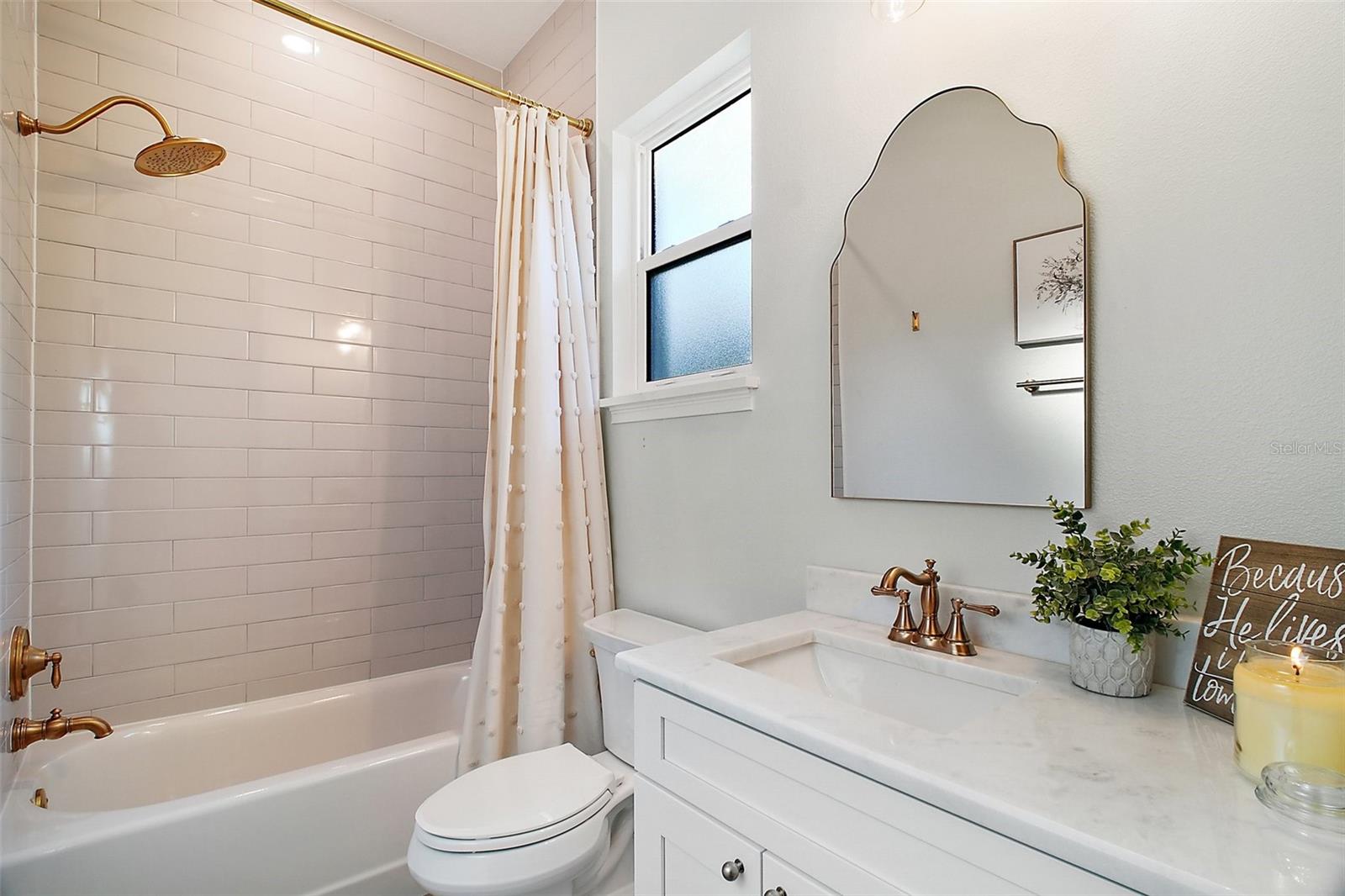 Image 35 of 41 For 1933 S Farm Road